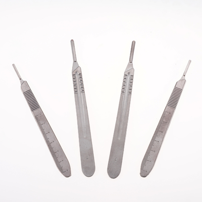 SUS304 Clamp Scissors Surgical Instrument Parts Tolerance 0.03mm