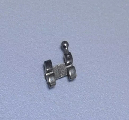 Tolerance 0.03mm MIM Metal Injection Molding Iron Dental Orthodontic Brackets